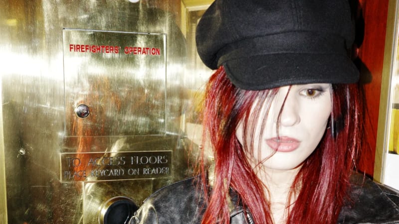 underscores announces new album, U