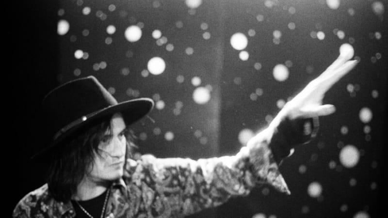 SONG PREMIERE:  Reverends Ft. Lilly Hiatt Blend Hazy Shoegaze Meets Cosmic Twist On  “Are You Weeping Still?”