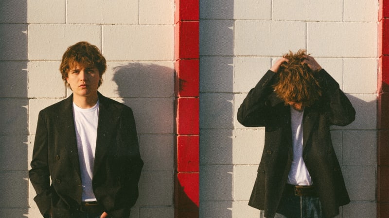 SONG PREMIERE: John-Robert Sends Future Star Signals With Jazz-Rock Stunner “Anna” - Glide Magazine