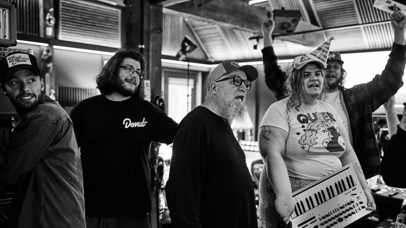 LISTEN: Last Second Dropout's “Apathy” Is Explosive Melodic Punk Bursting With Raw Emotions - Glide Magazine