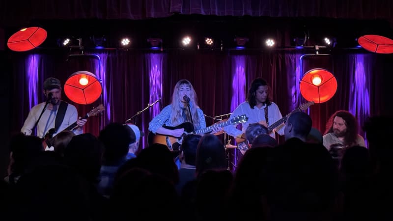 Esther Rose Puts On a Buzzworthy Folk-rock Performance for a Sold-out Crowd at Portland, OR's Showdown Saloon (SHOW REVIEW) - Glide Magazine