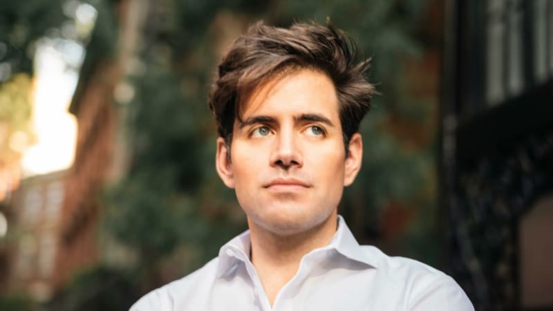 Alwyn Morrison returns with “Puzzle Piece”