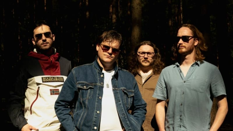 Stereo Silence shares a raw passion on explosive new single “I’ll Do Anything”