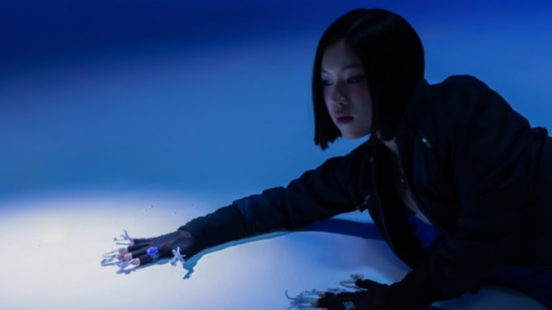 HEESU drops new dance pop single “SOMETHING BEAUTIFUL”