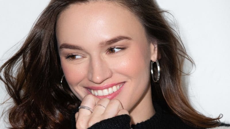 Xeven takes a playful swipe at modern dating culture with the irresistibly bold pop anthem “Silly Boy”