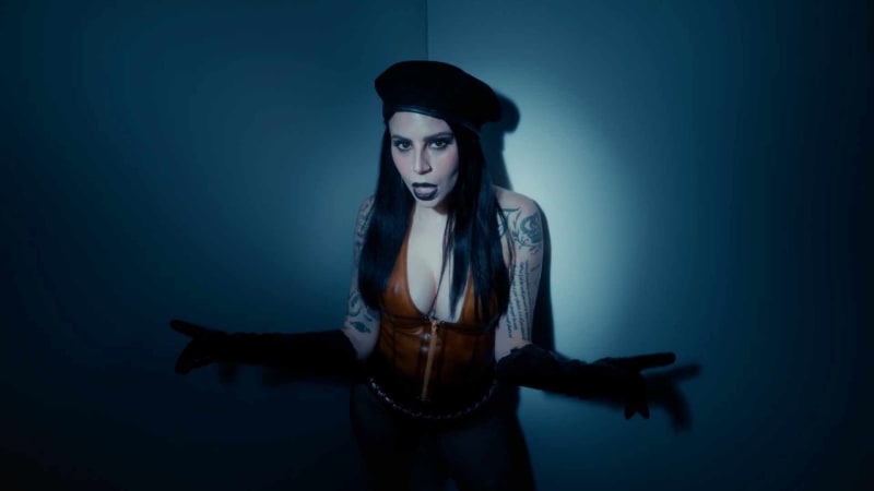 Miss Trezz - Control (Music video) • Electrozombies