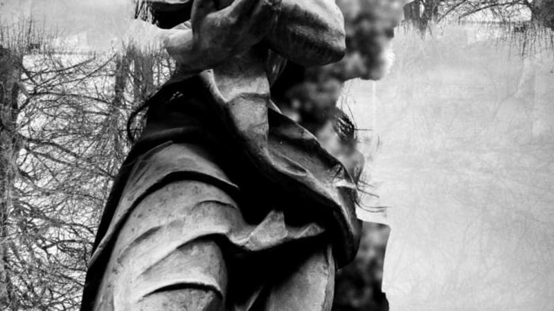 Joe Bailey - Splinters - A mosaic of emotion forged from the sharp edges of reality