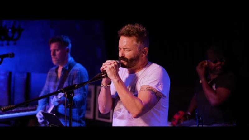 Col Gerrard's Debut Grasps for Clarity Amidst Miscommunication » PopMatters