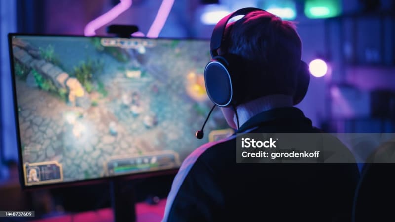 Background Noise or Something More? Music in Online Gaming Spaces.