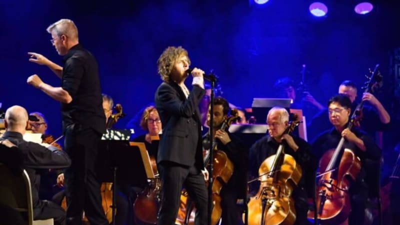 Beck and The BSO orchestrate entertaining success with eclectic hybrid music event