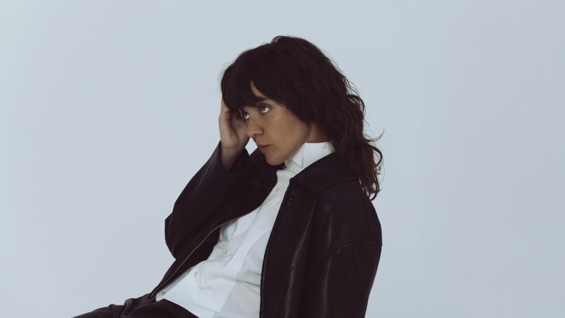 Courtney Barnett Shares New Songs “Mantis” & “Sugar Plum”: Listen