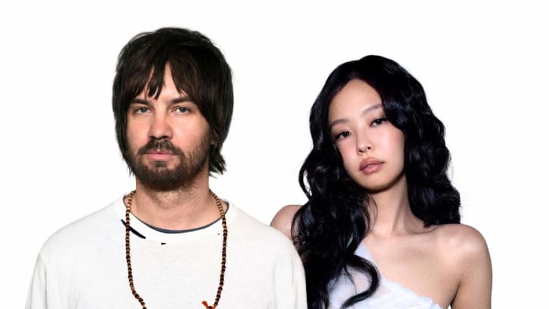 Blackpink's Jennie Joins Tame Impala On New “Dracula” Remix: Listen