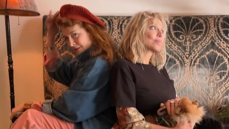 Courtney Love & Melissa Auf der Maur Tease Hole Reunion Tour