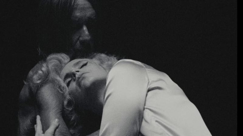 Anna Calvi announces new EP ft Iggy Pop, Perfume Genius, Laurie Anderson & Matt Berninger (hear 2 songs)