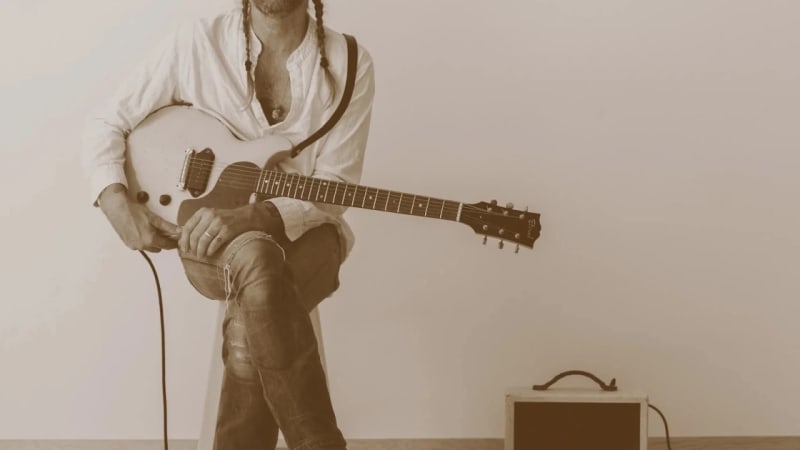 Hiss Golden Messenger announces new album & tour: hear “In the Middle of It”