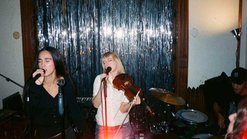 Smerz announce spring North American tour, share “Dreams” live video