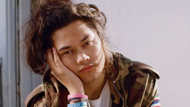 Feng Announces Debut Album Weekend Rockstar
