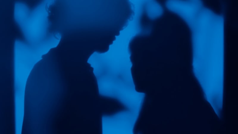 Lunar Bird are back with latest single ‘Blue Chamber’.