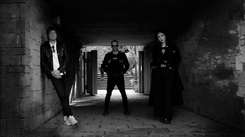 Barcelona-based Post-Punk Outfit Newborn Ghost Collaborates with Nightcrawler on New Single “Incubator” — Post-Punk.com