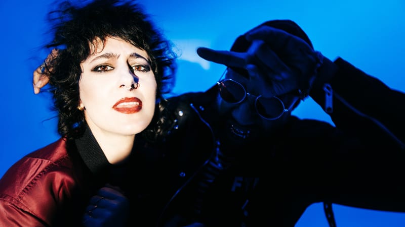 Austin’s Jet Cemetery offers a Graveyard Bloom of Dark Electronics and Dream-Pop Decadence on “The Canary” LP — Post-Punk.com