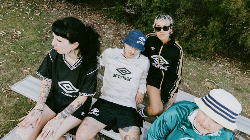 Sparkler – “Pet Hotel”