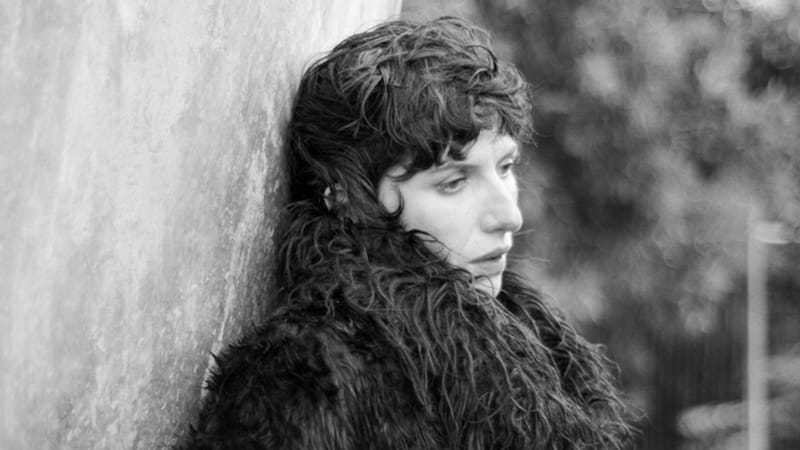 Aldous Harding – “One Stop”