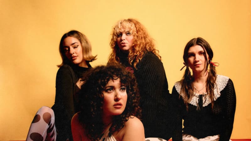 Single: Julez and the Rollers – I Don’t Know You