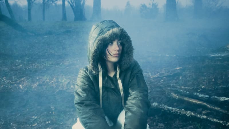 TURTLENEK | Klara Zangerl shares new single ‘Heavy’