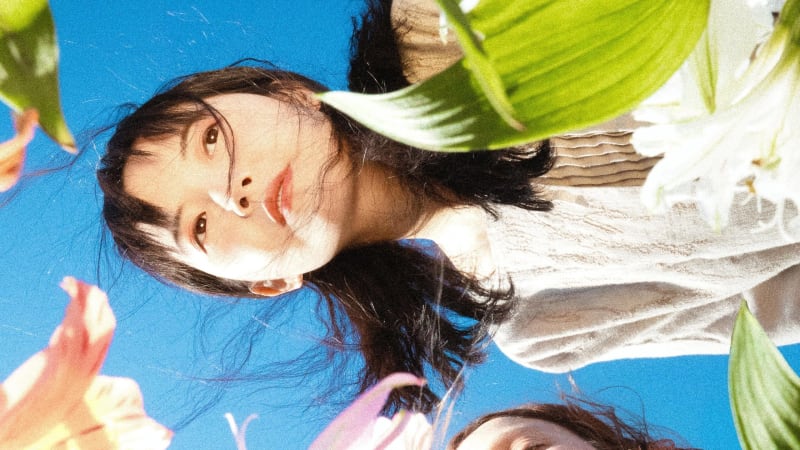 TURTLENEK | Qi Ming shares lush ‘she is gentle she is dear to me’ featuring Nan Macmillan