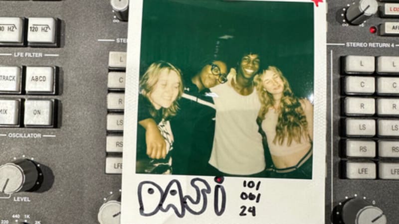 New Music: Dasi – Watching You Fall | AnalogueTrash