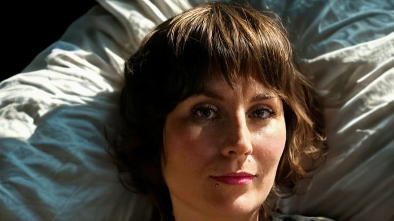 New Music: Zahra Deljoui – Medical Misogyny | AnalogueTrash