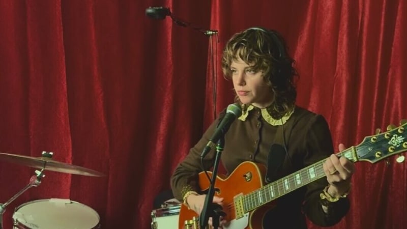 Album Review: Cat Clyde – Mud Blood Bone | AnalogueTrash