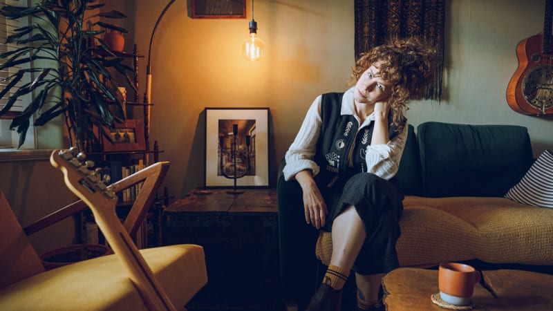 New Music: hot springs – Magic | AnalogueTrash