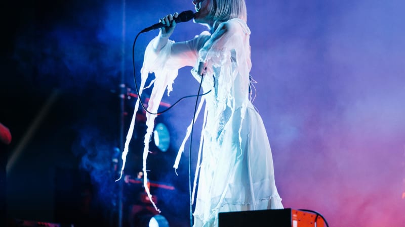 Nieuwe single TOMORA - “SOMEWHERE ELSE”