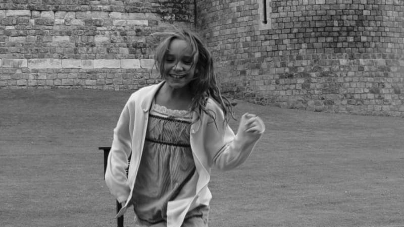 Ryann Ross en apesanteur : “Blubird”, la délicatesse comme manifeste