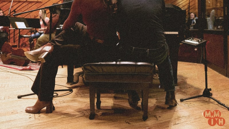 My Mom Is Here fait briller la pop rétro avec “The Lucky Dudes”