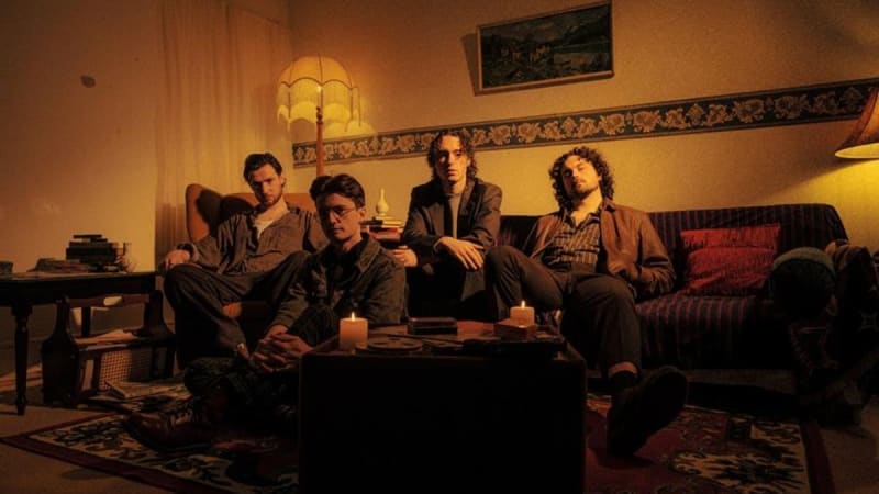 Naked Lungs Shatter the Silence with Incendiary New Single ‘Glitter’ - Indie is not a genre