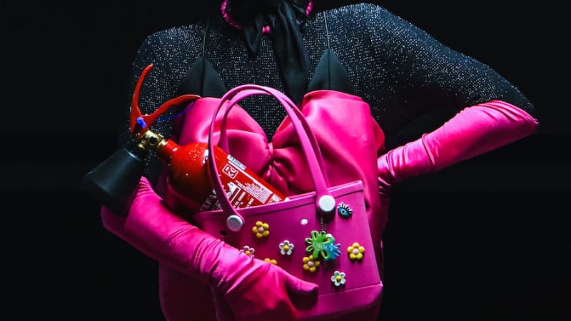 Salma in the parking: The car may be late, but the entrance is always on time. - KALTBLUT Magazine