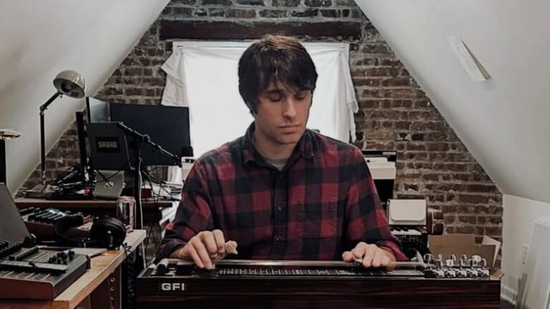 Justin Sconza – Native Birds of Guam