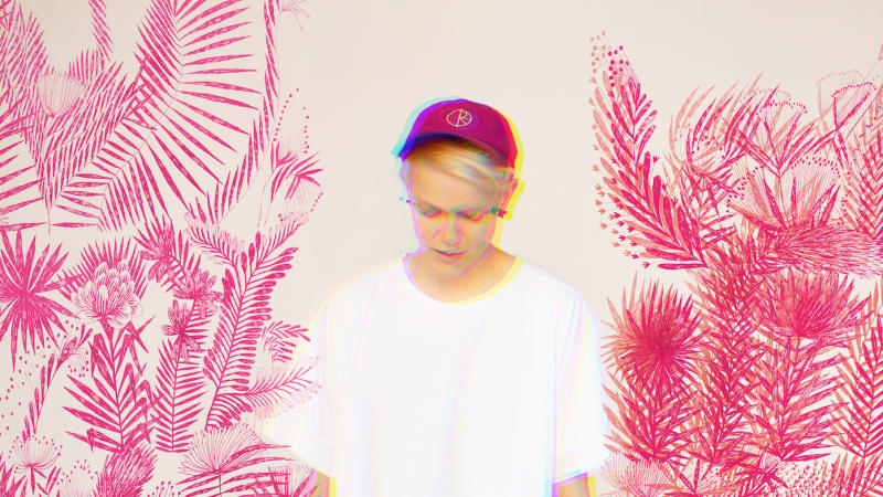 Exclusive Premiere: Linda Fredriksson “Lempilauluni”