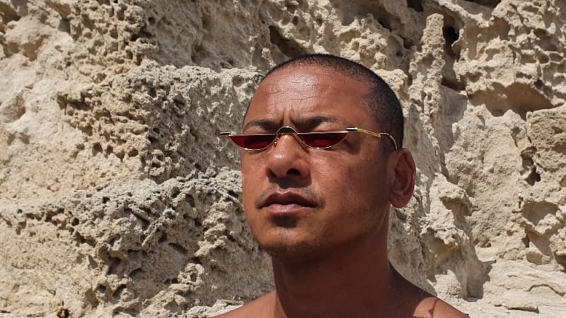 Exclusive Premiere: Portable “The Simulacrum”