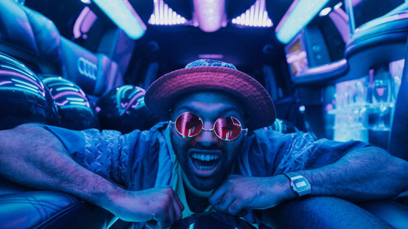 Exclusive Premiere: CRUZ PATTERSON X TURBO CHOOK “Rushing”