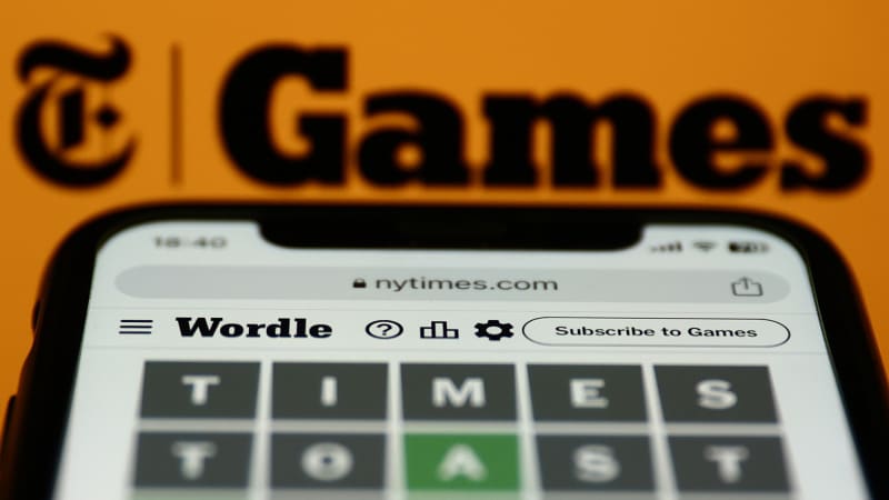 Today's Wordle answer and hints for #1703 on February 16