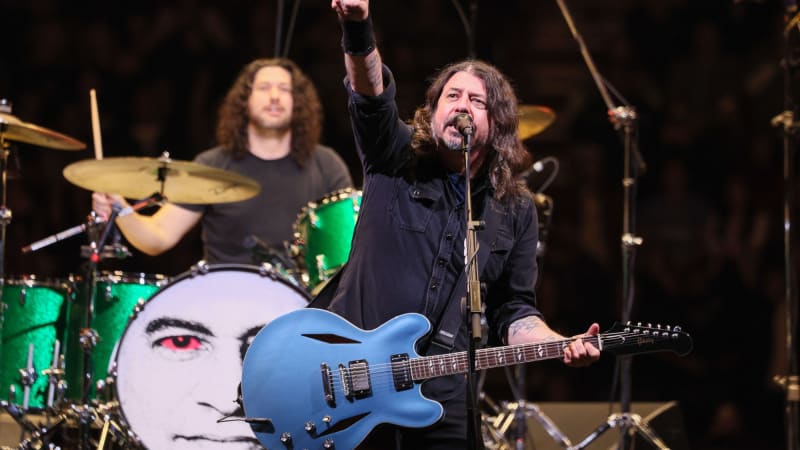 Watch Foo Fighters kick off intimate run of UK and Ireland shows in Dublin