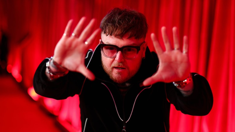 The Lottery Winners talk “bromance” with Robbie Williams: “He is the king of entertainment, and I'd like to think I am the prince”