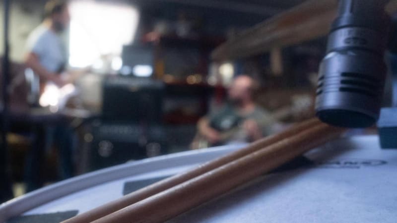 ninnyliver - “Holland State Park” | Obscure Sound