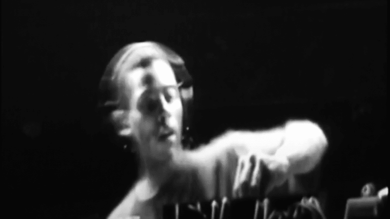 Jeff Mills a Napoli per i 30 anni di “Live at Liquid Room”