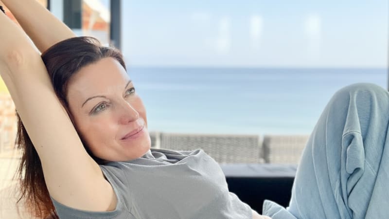 Lana Crow – If He Loved Me Back Then