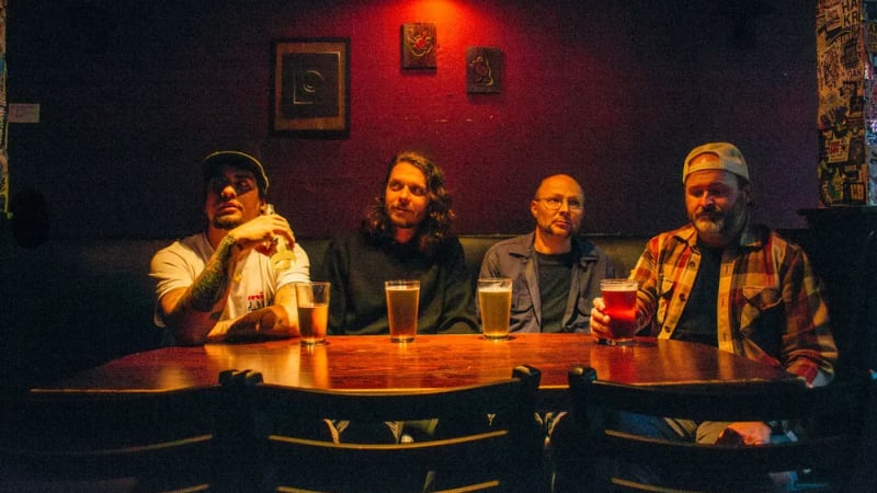 The Poor Luckies - Running the Street - We love that Sound - Music Mag