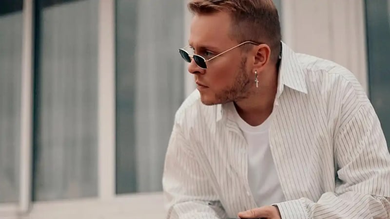 Different DNA - You're My Light [Single]